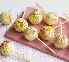 Vanilla Cake Pops 