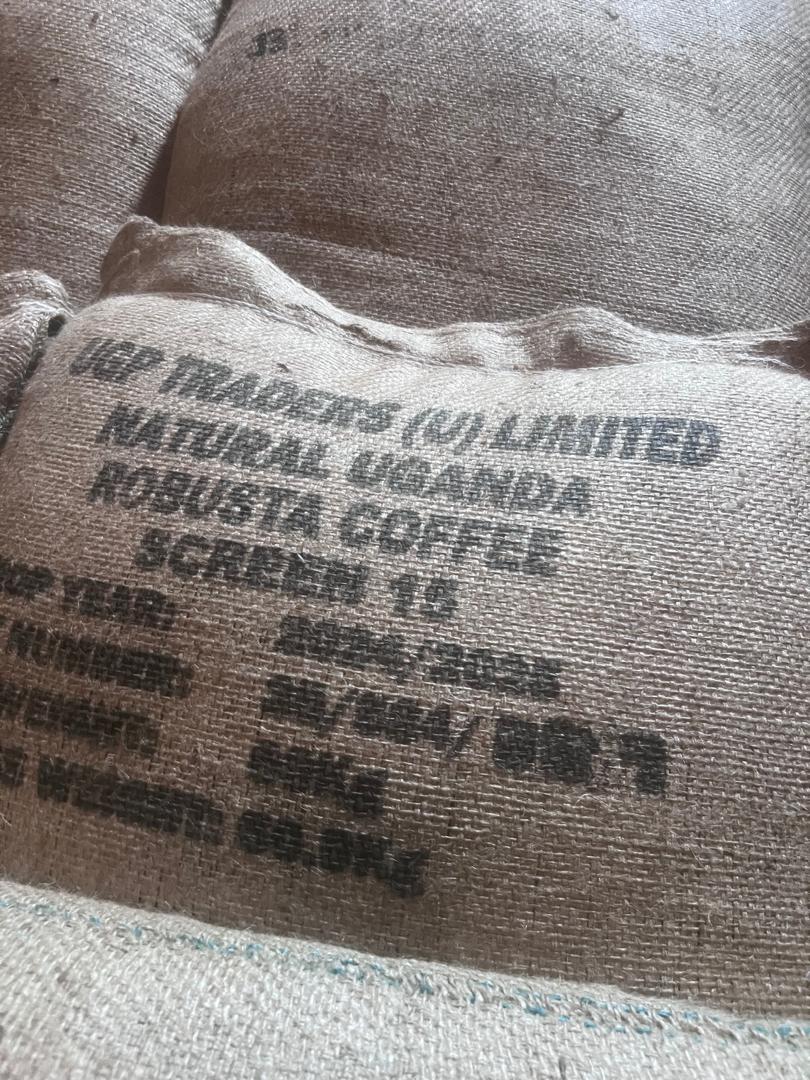 Robusta Coffee in Jute Bag Screen 15