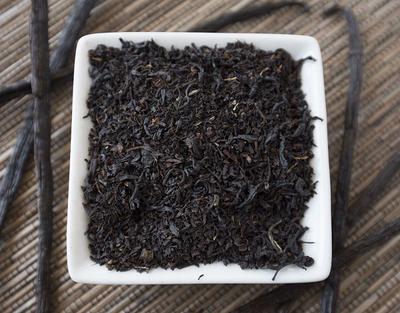 Vanilla Flavored Tea Leaves 